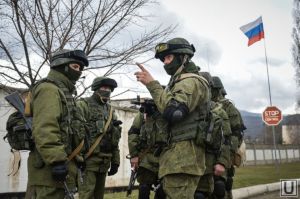 Окупанти зазіхають на квартири біженців